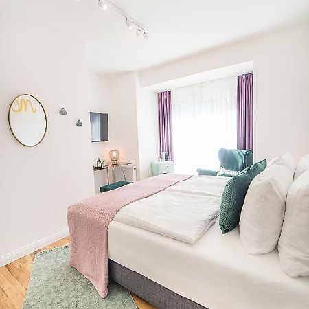Victoria Hotel デュッセルドルフ エクステリア 写真